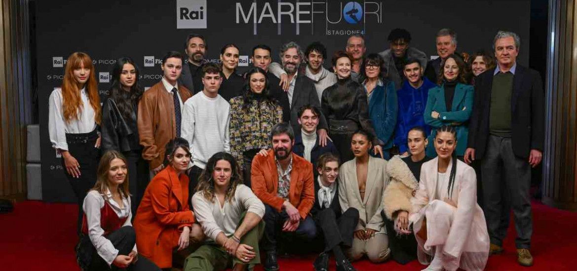 Il cast di Mare Fuori.