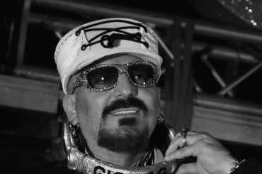 Sanremo 2024, il grande ritorno di Gigi D’Agostino dopo la malattia