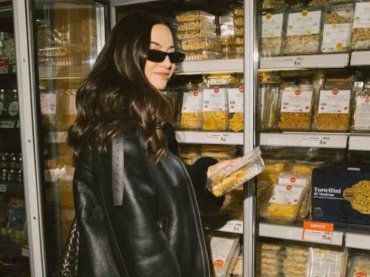 Giulia Valentina, mentre l’ex fidanzato Fedez battaglia con la Ferragni, lei trascorre il tempo così | FOTO