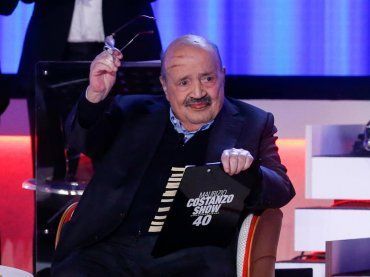 Claudio Lippi, stoccata a Mediaset nel ricordo di Maurizio Costanzo: messaggio al vetriolo