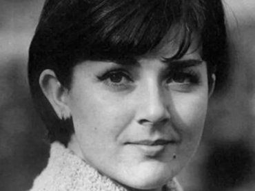 Qui aveva 20 anni, oggi ne ha 80. É una delle donne più amate della tv, l’avete riconosciuta? Quasi nessuno ci riesce