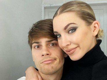 Lucrezia Lando fa ingelosire Tano, la FOTO infiamma il web