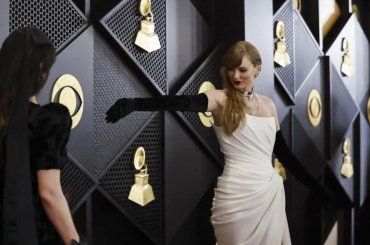 Taylor Swift vince per la quarta volta il Grammi ed entra nella storia