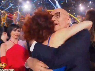 Grande Fratello, vince Perla: cosa ha detto Signorini a Beatrice subito dopo?