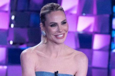 ‘È una femmina?’, sono tutti felici a casa di Ilary Blasi: la famiglia si allarga – FOTO