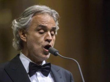 Andrea Bocelli a cavallo, all’improvviso l’animale si impenna: è accaduto tutto in pochi secondi