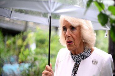 Royal Family: clamorosa decisione di Camilla. Lascia tutto..