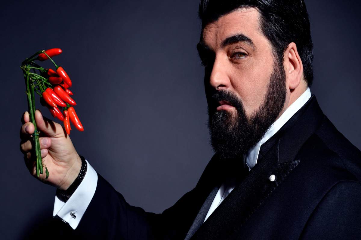 Antonino Cannavacciuolo. Antonino Cannavacciuolo.