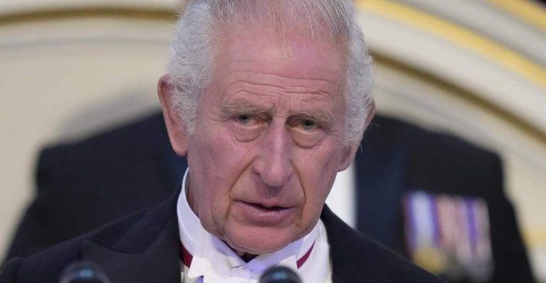 Inghilterra, Re Carlo ‘spodestato’, l’erede al trono che Elisabetta II non aveva considerato