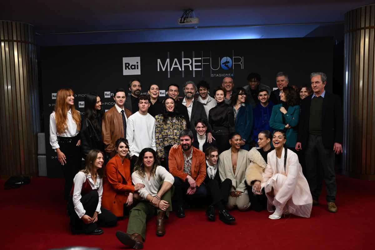 Cast Mare Fuori 4 ascolti 