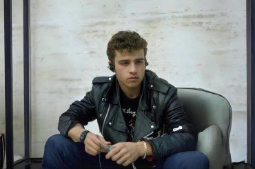 Lo scatto vintage che ha emozionato i fan su Instagram, riesci a riconoscere di chi si tratta? 