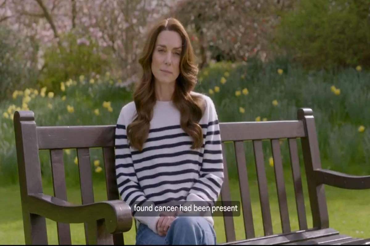 Kate Middleton nel videomessaggio in cui rivela di avere il cancro.