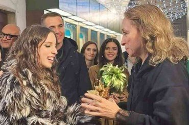 Angelina Mango, la madre Laura Valente parla dell’indimenticabile marito Pino – VIDEO