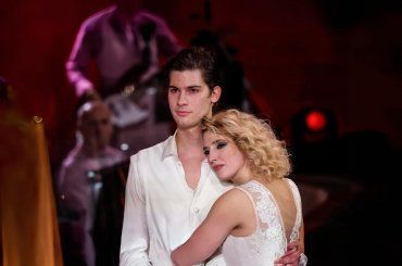 Lorenzo Tano e Lucrezia Lando continuano a commuovere i fan. Ecco l’emozionante avventura verso la felicità 