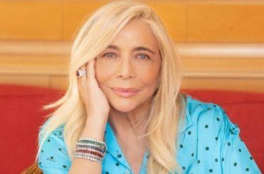 Mara Venier perse la testa per lui, ancora oggi lo ricorda: ‘un amore folle’ – FOTO