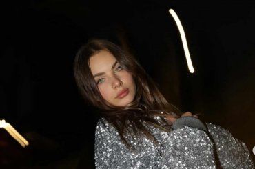 Melissa Monti: sola senza Totti si scatta selfie sexy con l’amica