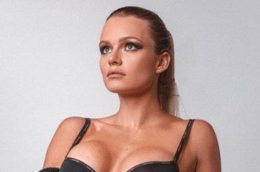 Mercedesz Henger è una favola: il look entusiasma il popolo social – FOTO