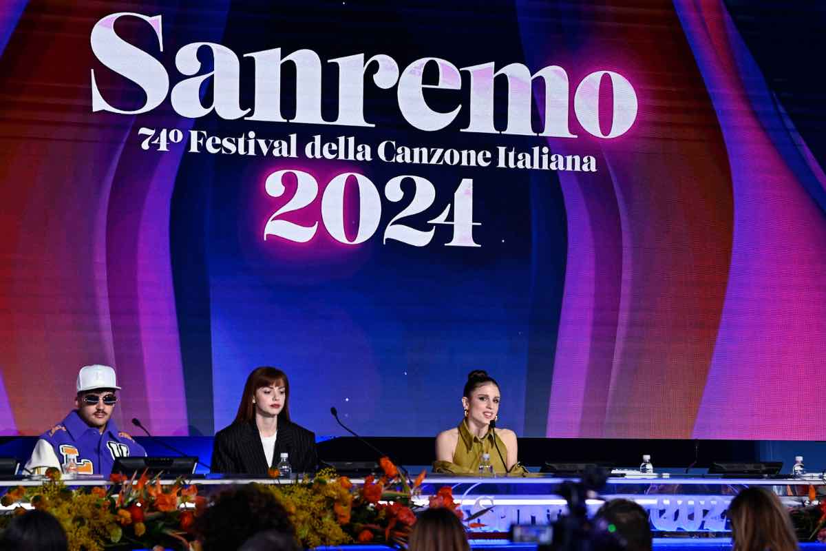 Primi tre classificati Sanremo 24 conduzione Sanremo 2025