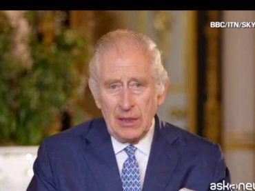 Re Carlo III, il toccante discorso di Pasqua e la prima foto dopo la diagnosi del cancro