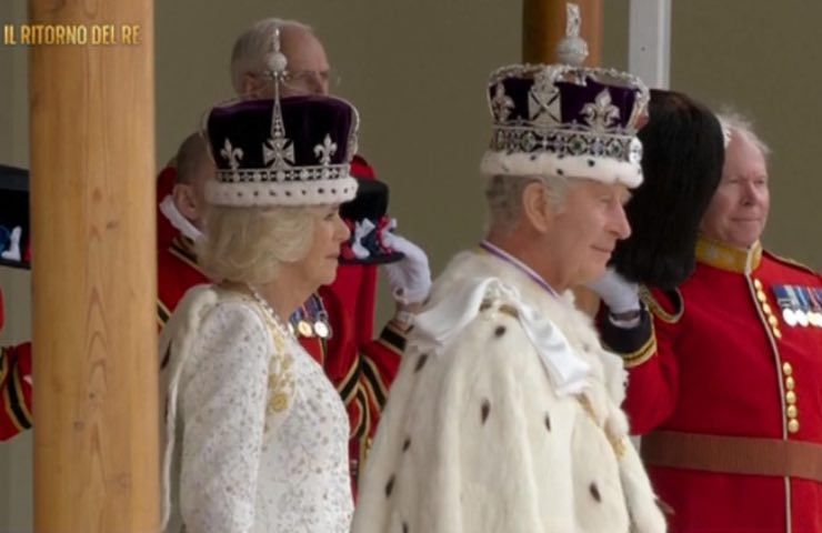 Re Carlo III e Camilla discorso pasqua 