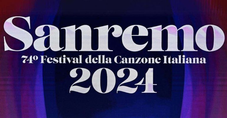 Per gli italiani non c’è dubbio, è lui il presentatore di Sanremo 2025 | Non c’è storia per nessuno