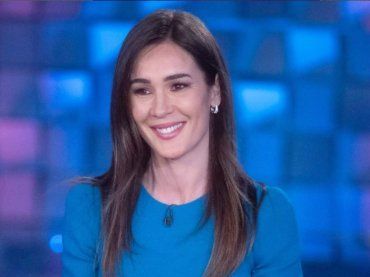 Silvia Toffanin, la padrona di casa di Verissimo ha ceduto al bisturi?