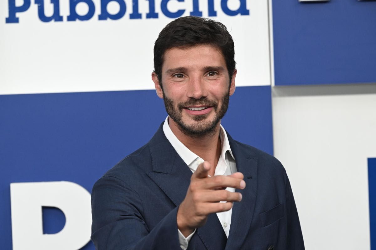 Stefano De Martino dietro le quinte 