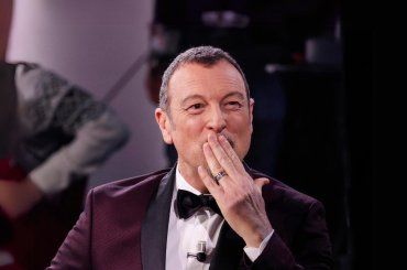 Amadeus lascia la Rai? Futuro incerto per il celebre conduttore di Sanremo