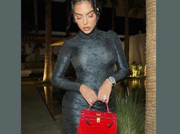 Cosa non manca mai nella borsa di Georgina Rodríguez: non lo immagineresti mai..