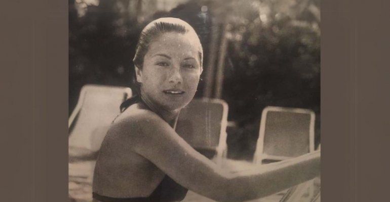 Bellezza senza tempo: chi è la star in FOTO che a quasi 80 anni conserva la sua giovinezza?