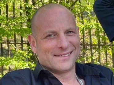 Incredibile gaffe di Clementino a The Voice Generation: “Sono due allora…”