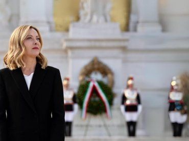 Giorgia Meloni protagonista di un fuori onda imbarazzante: “No, scusate…’