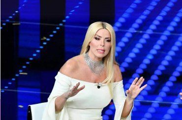 Loredana Lecciso torna a parlare di Al Bano: “Penso che lui meritasse…. ” Siamo senza parole