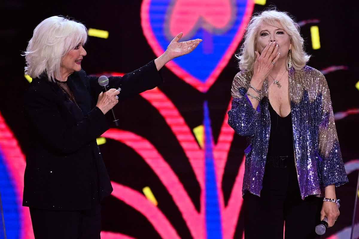 Loretta Gocci presenta Amanda Lear benedetta primavera 