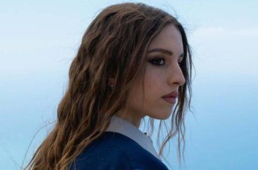 Angelina Mango come non l’avete mai vista, la dedica al fidanzato Antonio