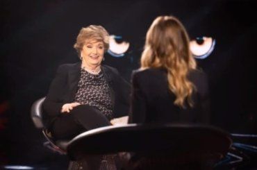 Belve, Mara Maionchi senza freni sul noto cantante: “Non è un obbligo averla” – VIDEO