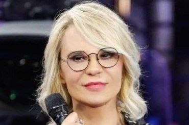 Maria De Filippi, l’autrice svela com’è lavorare con lei: “La chiamavo belva”
