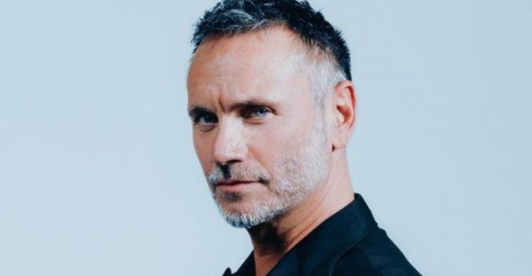 Nek mai visto così: “Qualsiasi cosa tu abbia fatto, vieni a farla a me!”. Cos’è successo – VIDEO