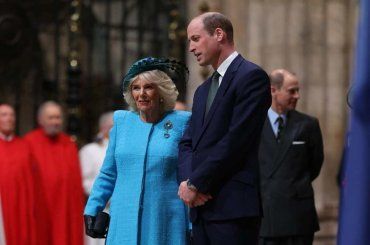 La regina Camilla e il suo look, il migliore di marzo tra le reali