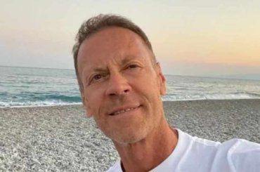 Rocco Siffredi svela la verità sul chiacchierato gesto: “Non so cosa mi è successo” – VIDEO