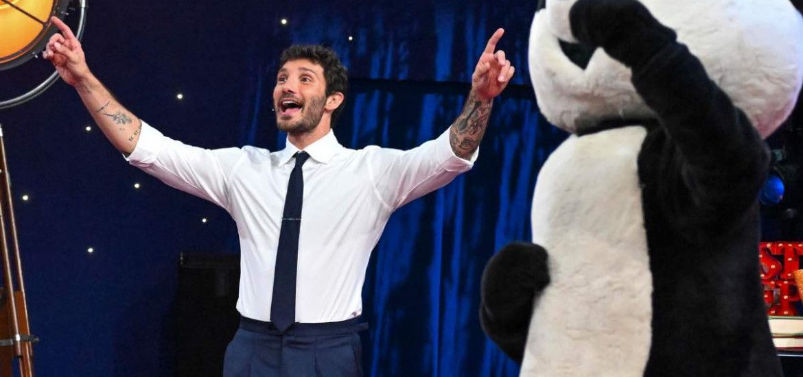 Stefano De Martino affari tuoi