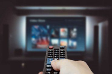 Cambio programmazione su Canale 5, ecco la serie che verrà sostituita