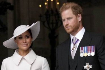 Meghan Markle e l’anello misterioso: cosa succede tra lei e Harry?