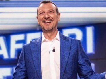 Affari tuoi, accordo raggiunto: chi sarà a sostituire Amadeus alla guida del preserale