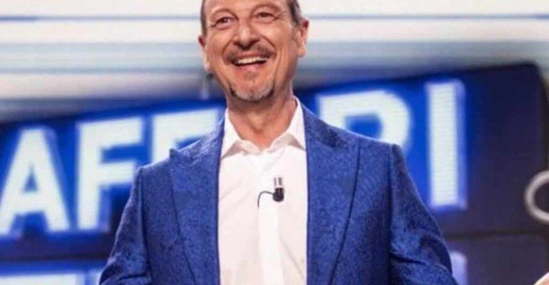 Affari tuoi, accordo raggiunto: chi sarà a sostituire Amadeus alla guida del preserale