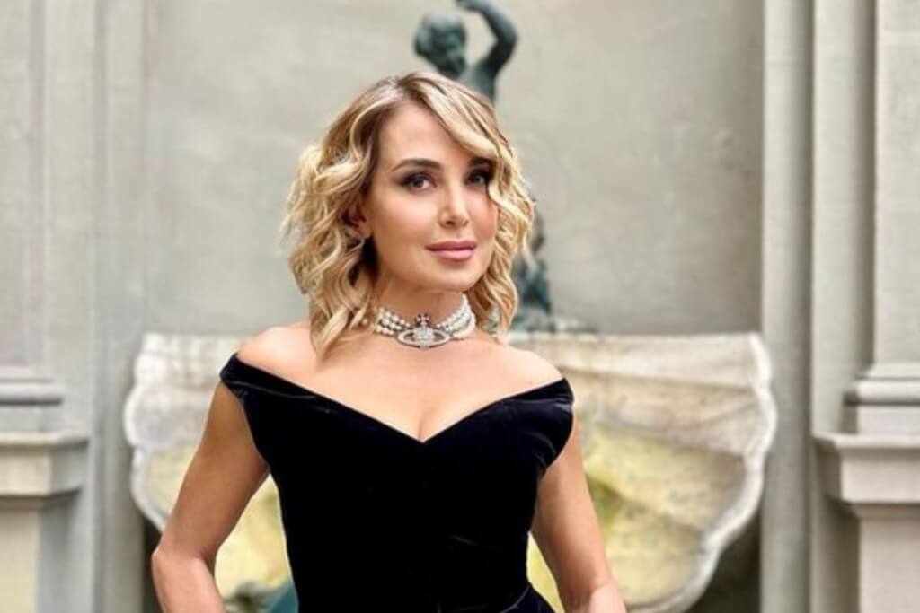 Barbara D'Urso. Barbara D'Urso.