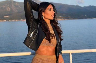 Inizia l’estate per Elisabetta Gregoraci: fisico da urlo e fascino mozzafiato