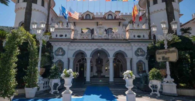 L’epilogo del Castello delle cerimonie, ecco cosa dovranno fare i Palese per restare aperti