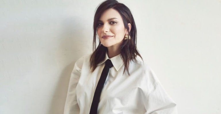 Laura Pausini compie 50 anni, “la cosa essenziale è avvicinarsi alle cose reali”