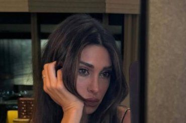 Belen Rodriguez, che spettacolo! Il balletto infiamma i social: chi è LUI? – VIDEO